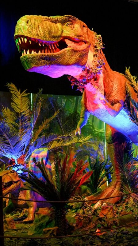 Con dinosaurios, dragones y el Mundo Jurásico llega la propuesta más épica del verano