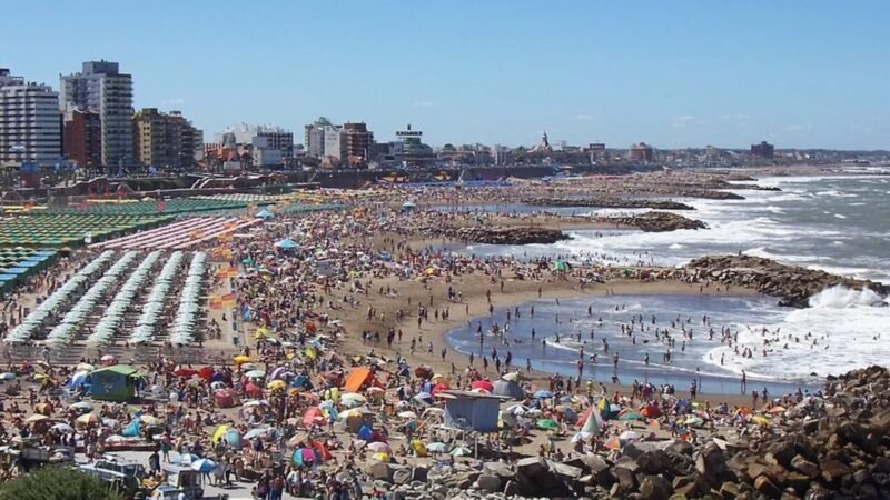 Mar del Plata tendrá el verano con el agua más cálida de la historia