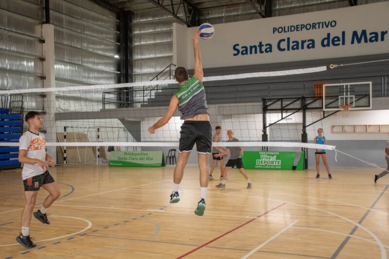 Mar Chiquita: inscripciones para las actividades deportivas de invierno en la costa