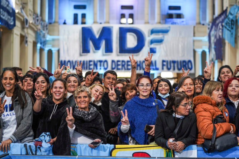 “Mientras dure esta pesadilla libertaria, defendamos cada hospital y centro de salud: allí se juega también el futuro de la Argentina”
