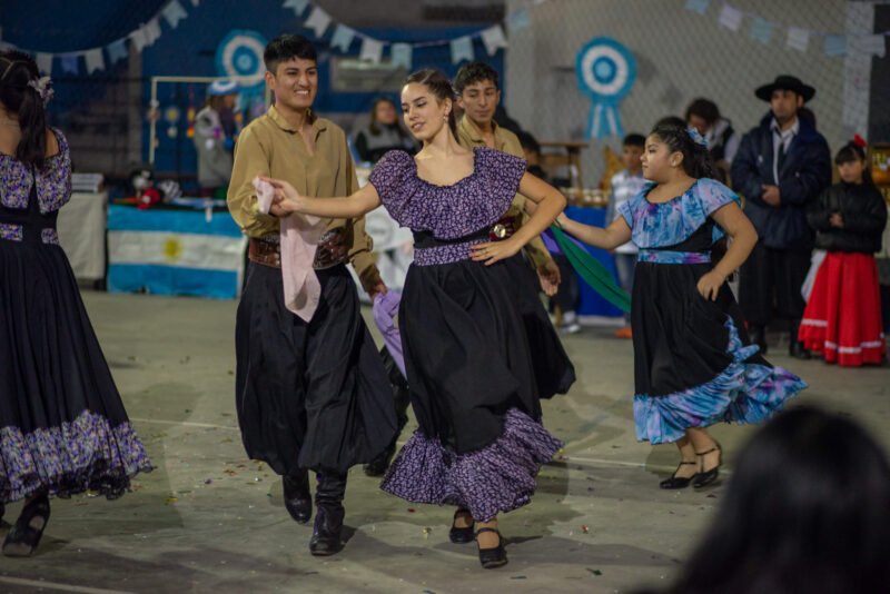Gran Peña del 25 de mayo en el Polideportivo de Santa Clara del Mar