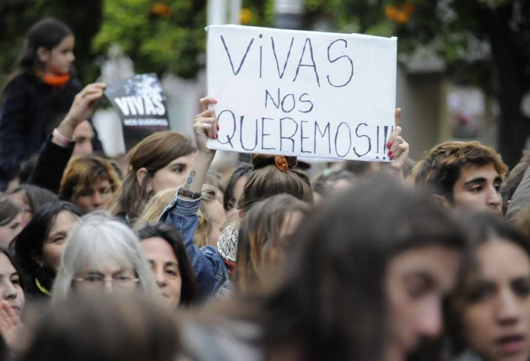 Avanza una propuesta de ley para eliminar el beneficio del encubrimiento familiar en casos de femicidios