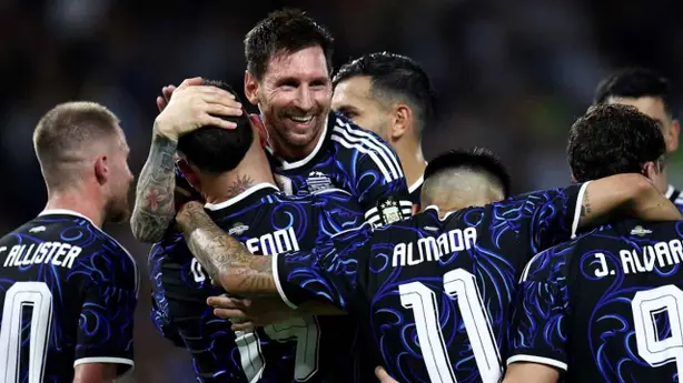 Scaloni anticipó que piensa hacer cambios en la formación contra Inglaterra: “Va a jugar el que mejor esté”