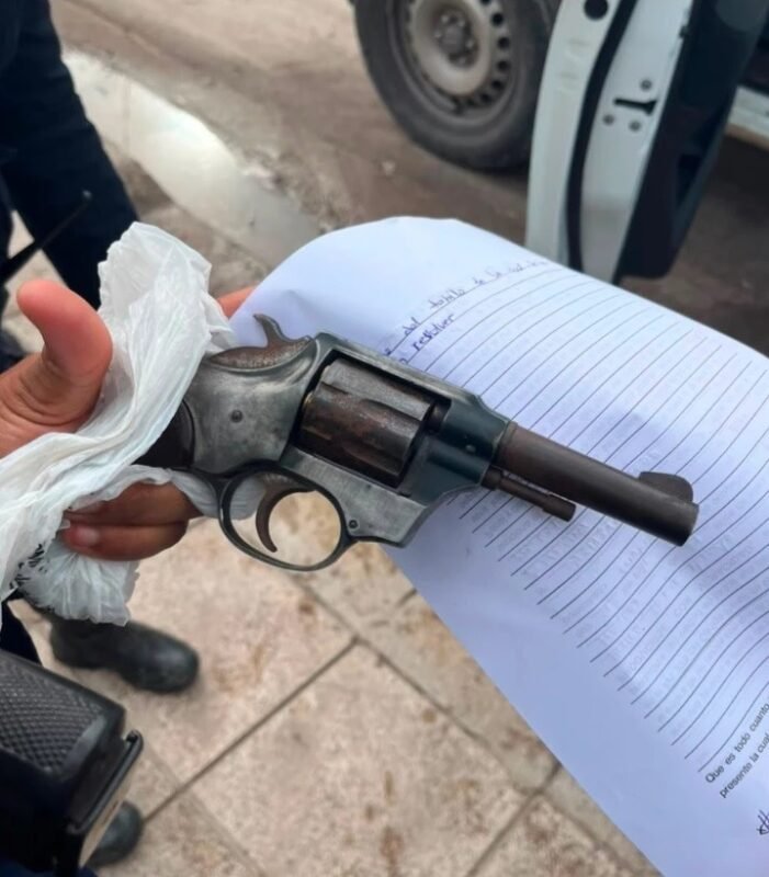Uno de los acusados por el crimen del comerciante tenía un pedido de captura vigente