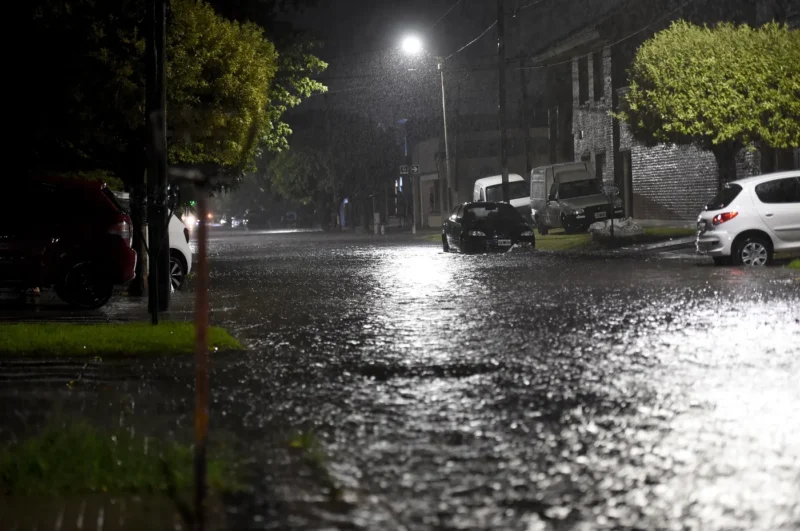 Tormenta de Santa Rosa y El Niño: qué puede pasar en los próximos días y por qué el final de agosto vuelve a estar bajo la lupa