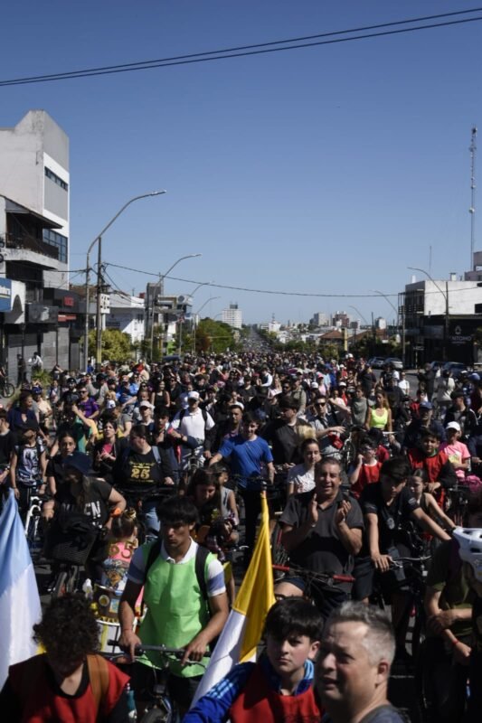 66° CARAVANA DE LA PRIMAVERA: POSTERGADA POR MAL CLIMA
