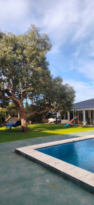 Título : Quincho, pileta y hasta una casa: la propuesta para festejos que suma reservas en Playa Dorada