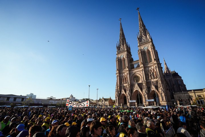 Qué pasará con las reservas millonarias por la visita del Ppa si se cancela el viaje